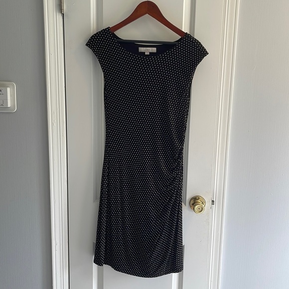 LOFT Dresses & Skirts - Loft by Ann Taylor women’s black sleeveless dress
